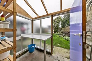 Utility Room- click for photo gallery